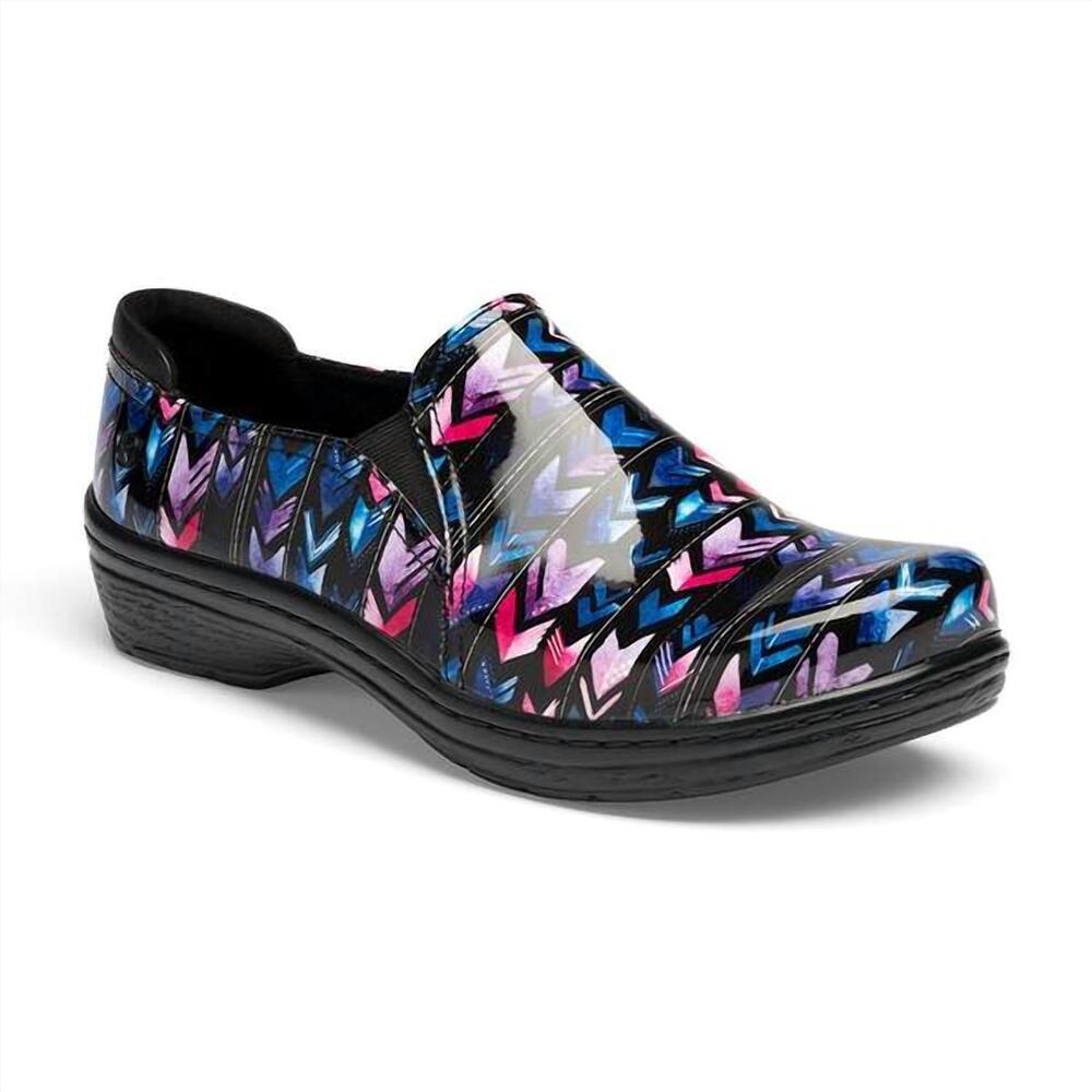NEW KLOGS FOOTWEAR women's moxy patent leather nursing clog - wide in 0690
